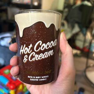 Bath and Body Works Hot Cocoa & Cream Candle
